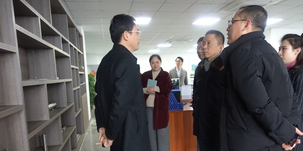 節(jié)后第ㄧ個(gè)工作周，惠山區(qū)政府領(lǐng)導(dǎo)蒞臨無(wú)錫宏迪